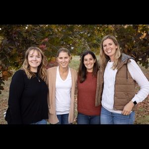 Meet your Posher, Abigail